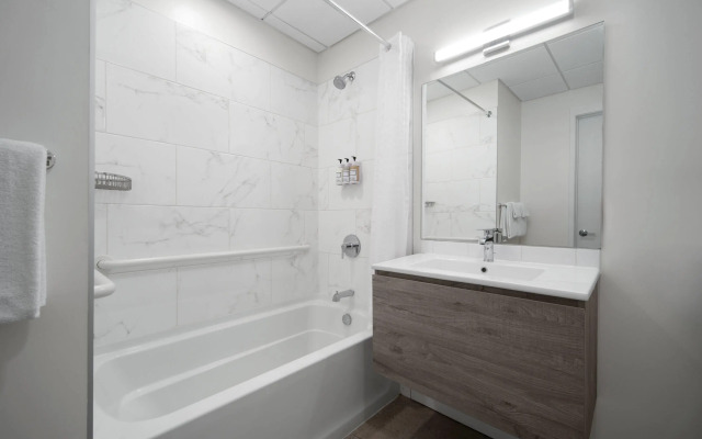 Reside NoMa, a Wyndham Residence