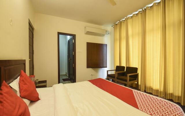 OYO 16618 Town Pride Hut