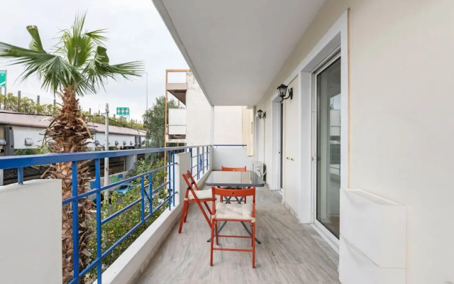 Homely Apartment in Piraeus With Balcony