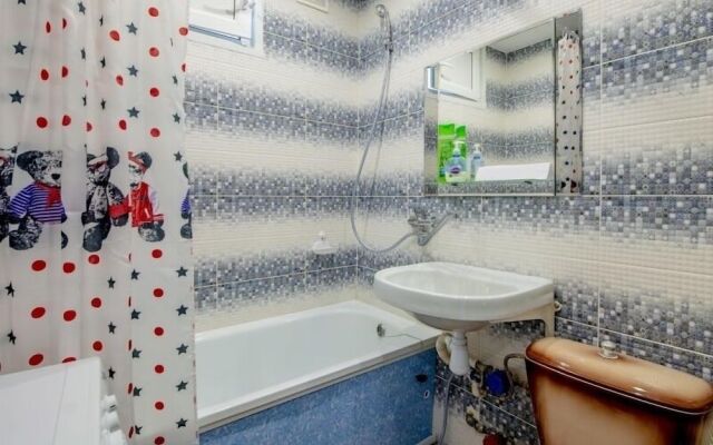 Apartment - Novocheremushkinskaya 38