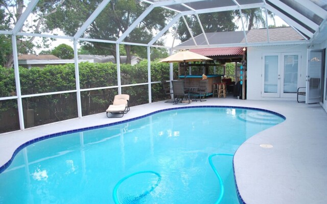 Luxury Vacation Villa with Heated Pool