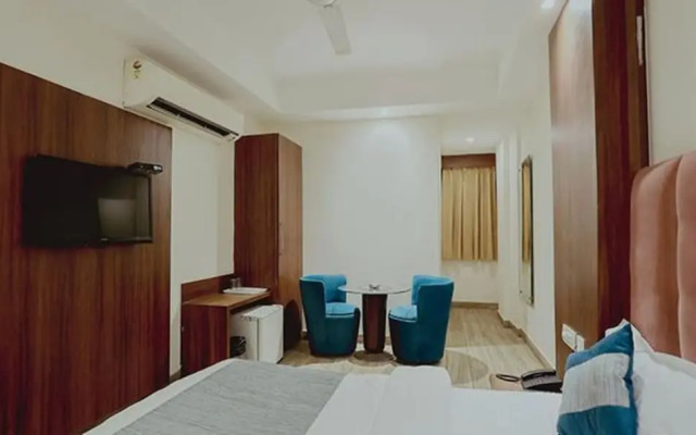 Fabhotel The Kailash Dev