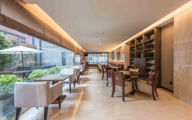 Royal Biz Taipei