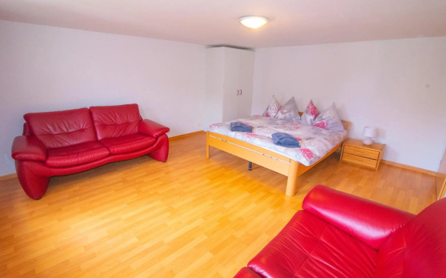 Sunny Day Holiday Apartment