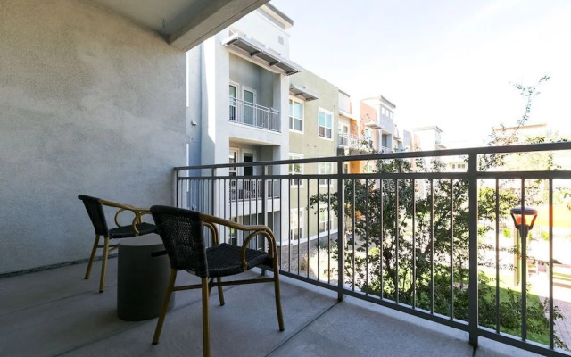 Kasa Tempe Apache District Apartments