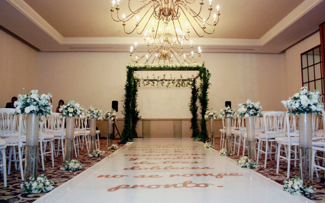 HS HOTSSON Hotel Tampico