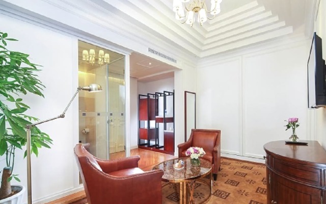 The Bamboo Hotel Hong Qiao Airport