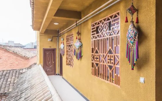 Puzhehei Fujialou Inn