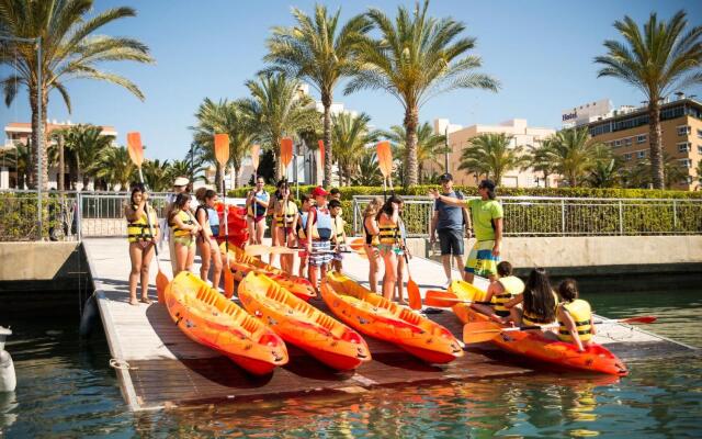 Senator Águilas Hotel