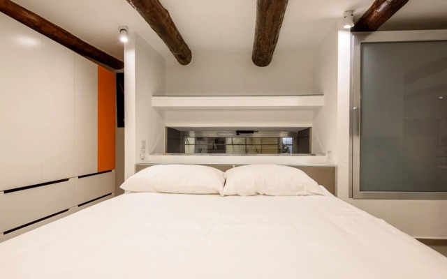 Riviera di Chiaia 155