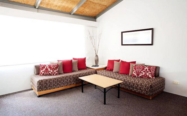 Nautilus Beachfront Villas & Spa