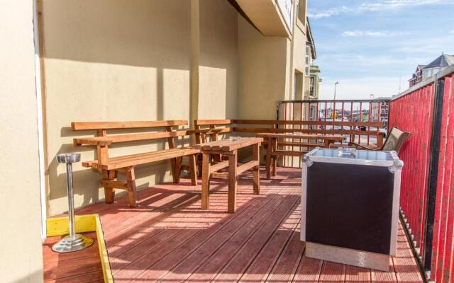 New Promenade hotel