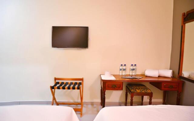 Senrose Hotel