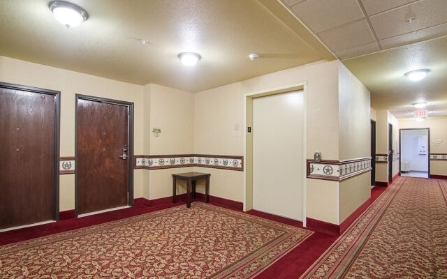 Sleep Inn & Suites