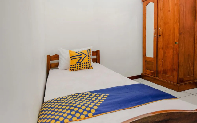 SPOT ON 2749 Tiga Sinar Residence
