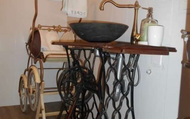 La Maison Des Artistes