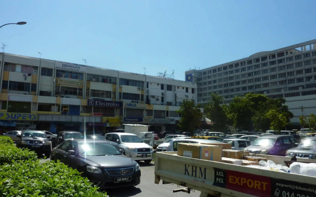 Cathay Hotel
