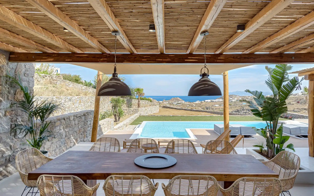 Villa Yasemin on the Rock