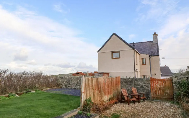 Beacon Cottage