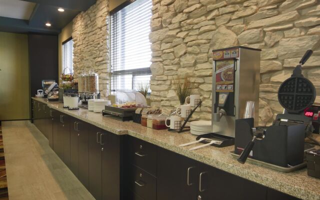 Best Western Plus Sherwood Park Inn & Suites