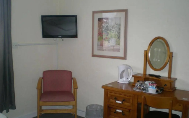 Tay Villa Bed And Breakfast