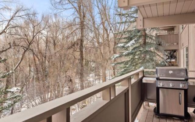 Standard Two Bedroom - Aspen Alps #402