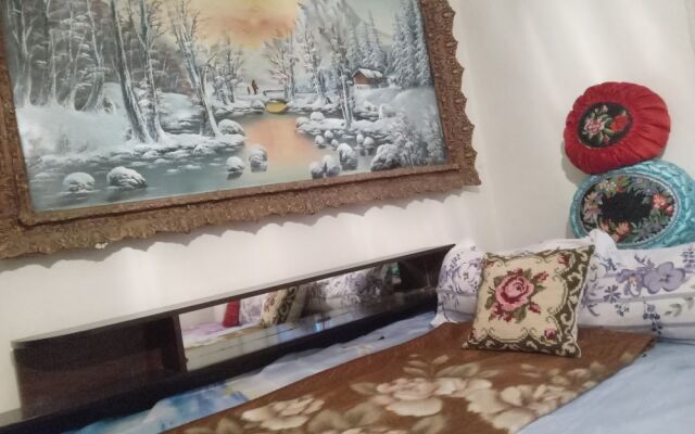 Room in Guest Room - Retreat Rustical For 2 People