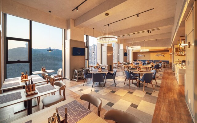 Hilton Garden Inn Xiamen Bailuzhou Park