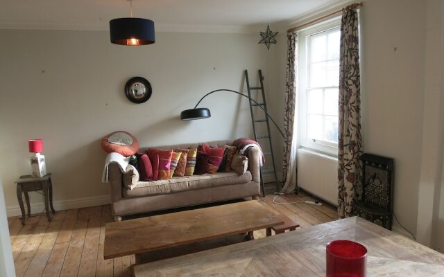 Stunning 2-bed Apartment