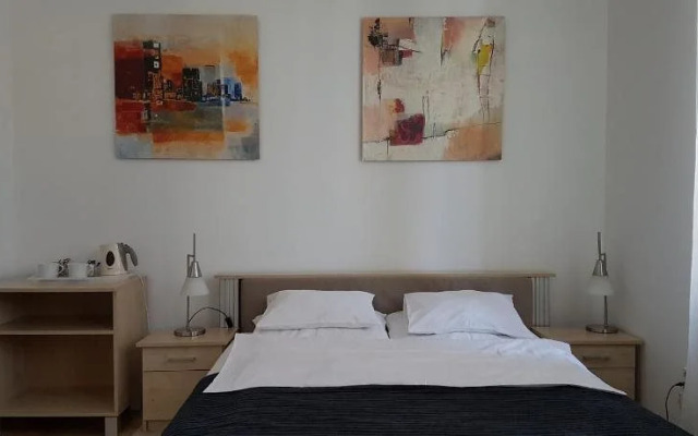 Villa Del Arte Bed & Breakfast