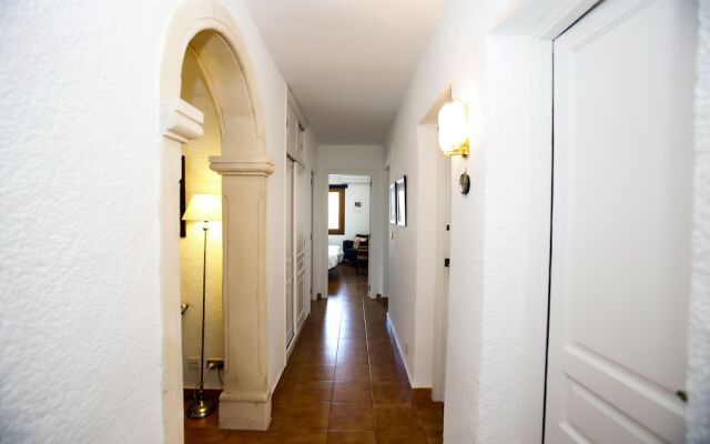 013 Villa Pinos