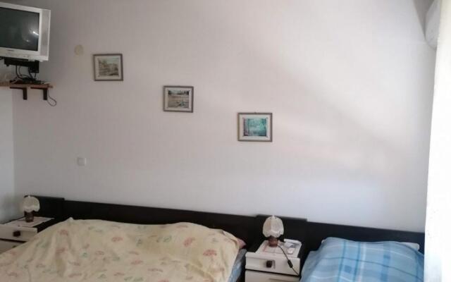 Olgi - free parking - SA3(3)