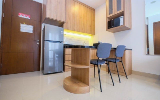 Minimalist and Homey 1BR at Ciputra World 2 Apartment – Guest Rooms – Jakarta