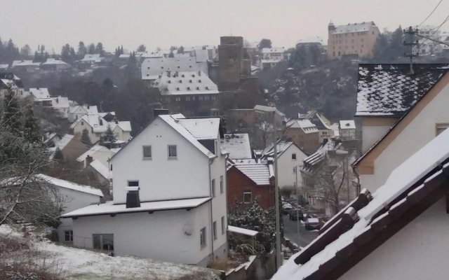 Ferienwohnung-Zweiburgenblick