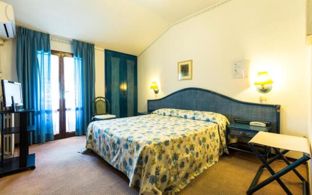 Hotel Sonia