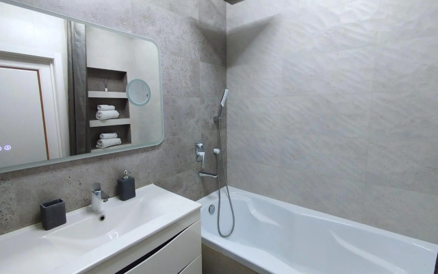 Origami на улице Генерала Буткова 20