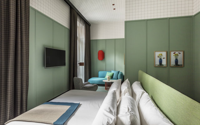 Room Mate Giulia Hotel
