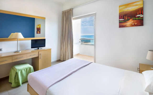 Elena Beach Hotel