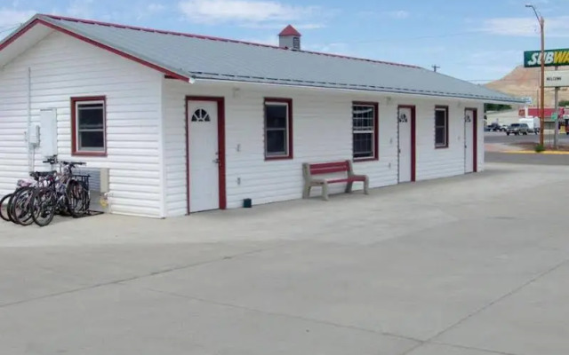Paintbrush Inn Thermopolis