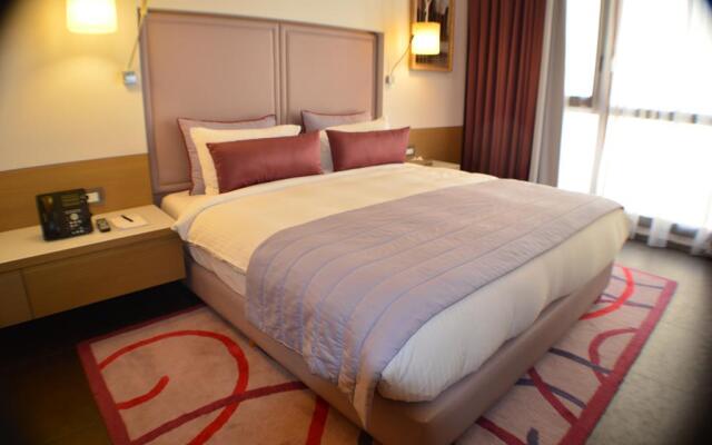 Saifi Suites Hotel