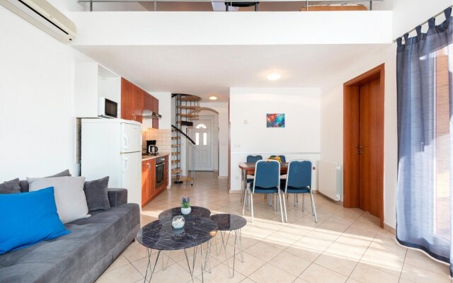 Awesome Home in Volme With Wifi and 2 Bedrooms