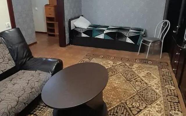 Апартаменты на проспекте Строителей 15