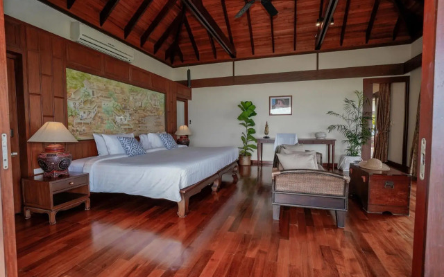 Miskawaan Beachfront Villas