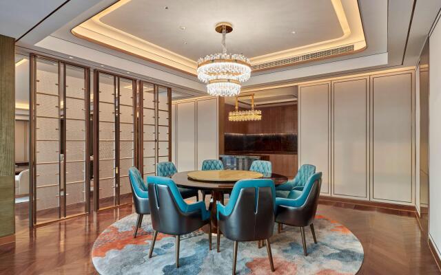 Hilton Yancheng