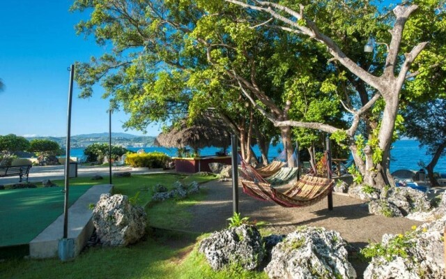 Casa Marina Beach and Reef