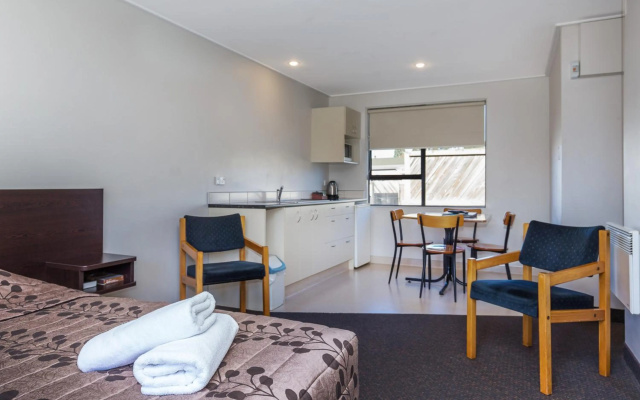 Cherylea Motel – Guest Rooms – Blenheim