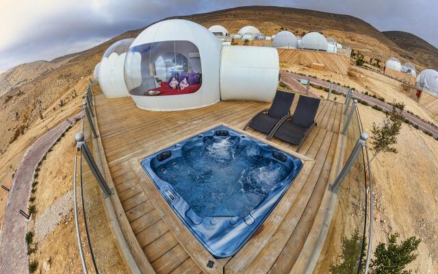 Petra Bubble Luxotel