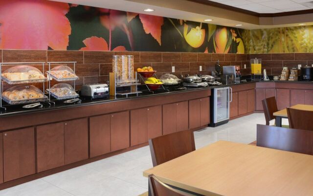 Fairfield Inn & Suites Dallas Plano/The Colony