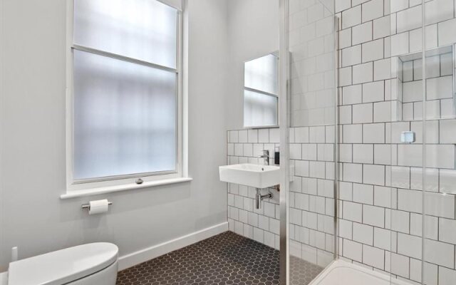Gerrard Place by Q Apartments