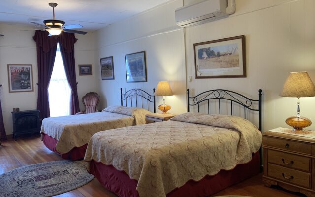 Historic Downtown Capitol Hotel Vacation Suites